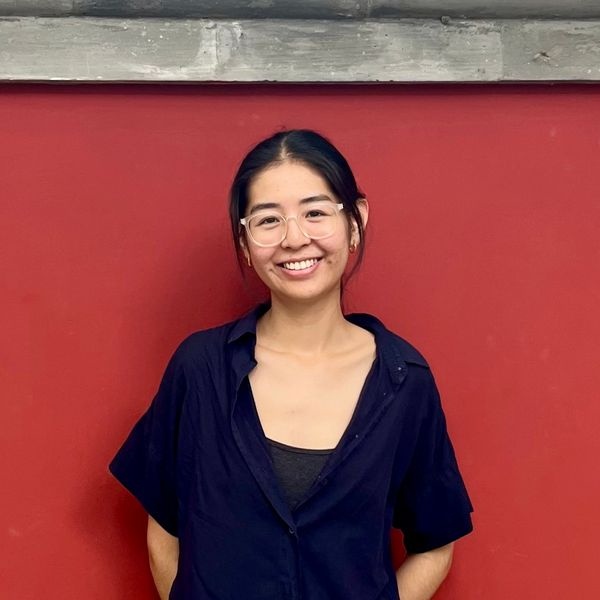 Yan (Stella) Si
